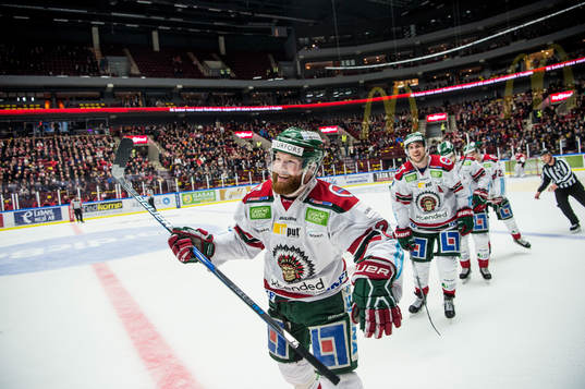 Frölundas Robin Figren jublar