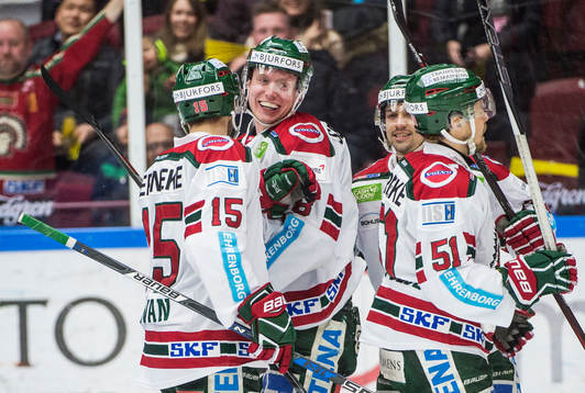Leenden i bland Frölundas Matt Donovan, John Nyberg,