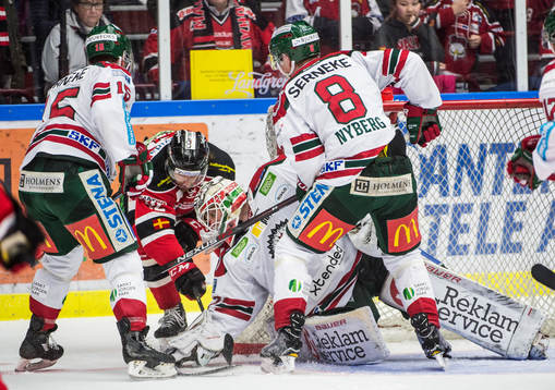 Malmö Redhawks Andreas Thuresson mot Frölundas Matt