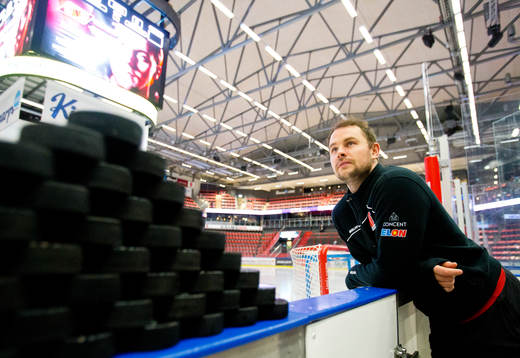 Porträtt på Örebros målvakt Julius Hudacek
