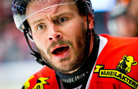Örebros Johan Wiklander deppar