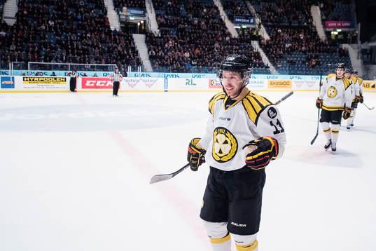 Brynäs Kevin Clark jublar