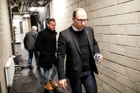 Skellefteås sportchef Mikael Lindgren med nyförvärvet