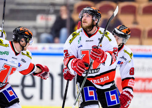 Örebros Fredric Andersson jublar