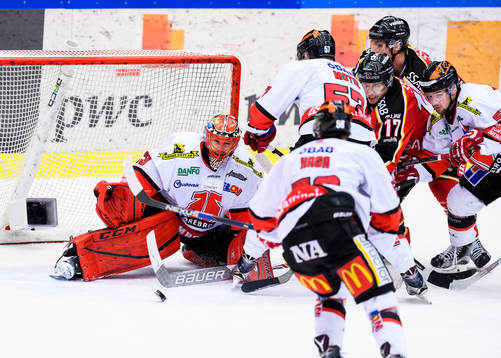 Örebros målvakt Julius Hudacek