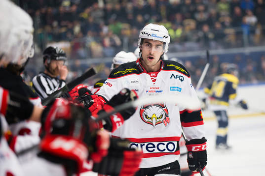 Malmö Redhawks Nils Andersson jublar