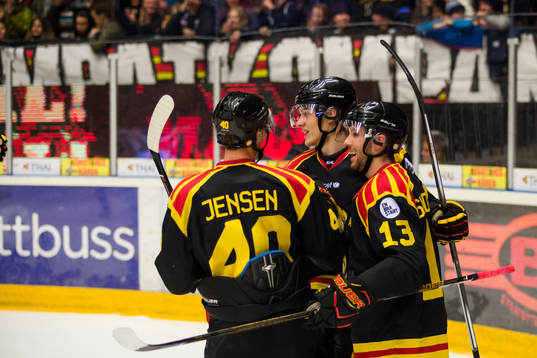 Brynäs Jesper Jensen , Oskar Lindblom och Ryan Gunderson