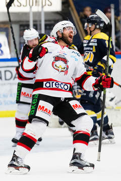 Malmö Redhawks Noah Welch jublar