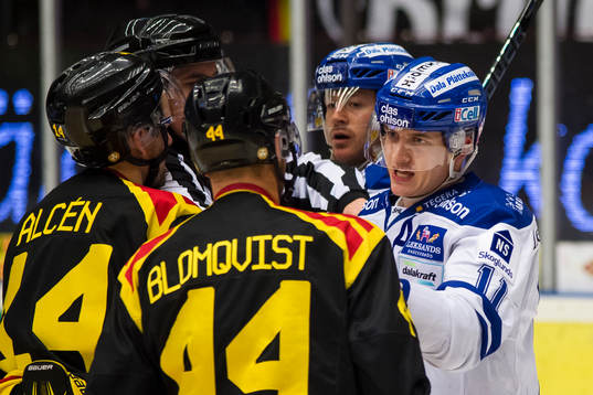 Leksands Joe Piskula och Martin Karlsson i bråk med