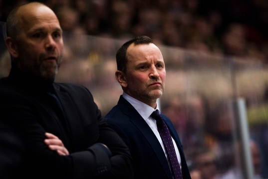 Brynäs assisterande tränare Tommy Sjödin och tränare