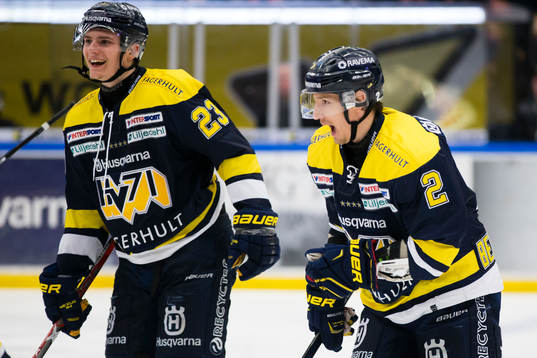 s Lias Andersson, Kristofer Berglund jublar