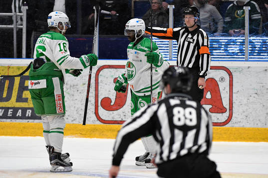 Rögles Edwin Hedberg gör 2-1 och jublar