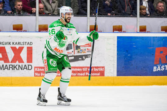Rögles Sebastian Collberg jublar