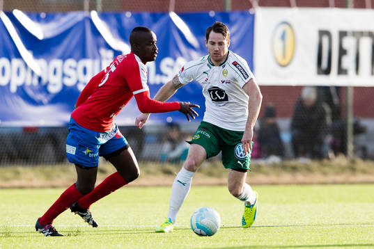 Nyköpings Sal Jobarteh och Hammarbys Johan Persson