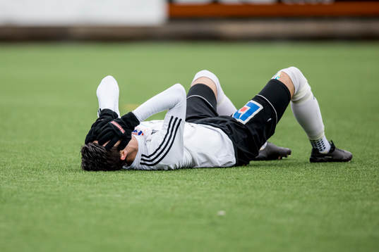 Vänersborgs Valon Gashi deppar