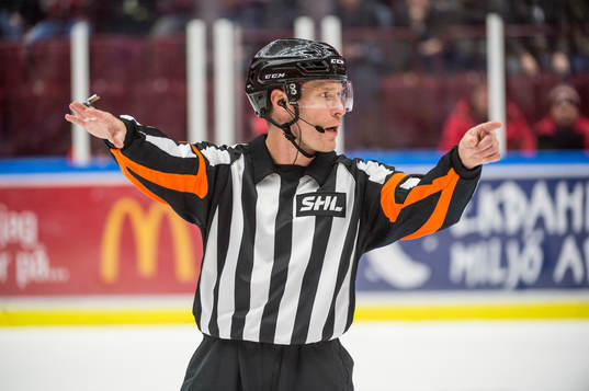 Domare Tobias Björk