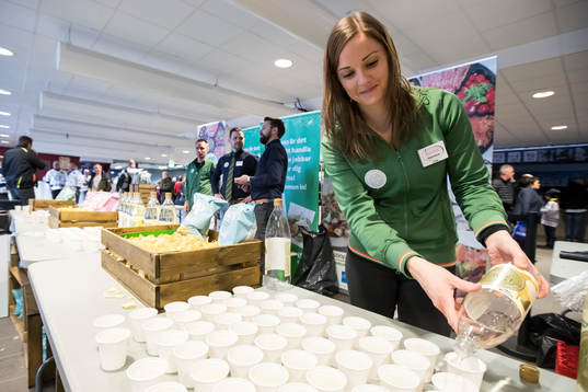 Coop är matchsponsor i ishockeymatchen i SHL mellan