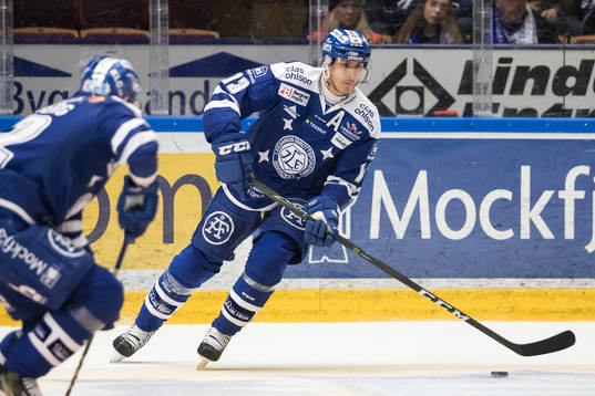 Leksands Jon Knuts i ishockeymatchen i SHL mellan Leksand