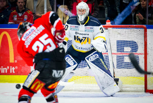 s målvakt Linus Söderström