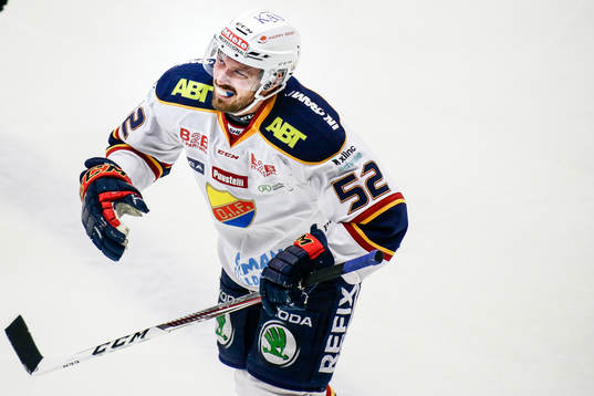 Djurgårdens Mikael Ahlén har ont