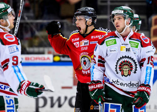 Luleås Petter Emanuelsson jublar