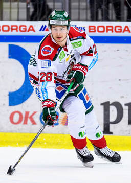 Frölundas Johan Sundström med pucken