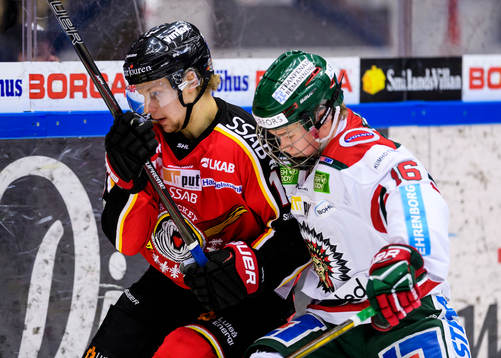 Luleås Einar Emanuelsson och Frölundas Filip Westerlund