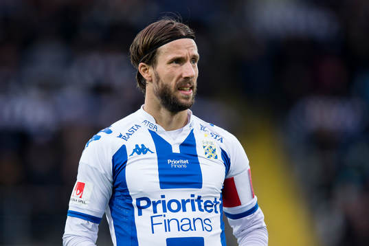 IFK Göteborgs Mattias Bjärsmyr innan fotbollsmatchen i