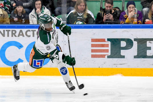 Färjestads Hugo Enock gör 1-1