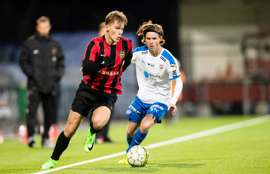 Brommapojkarnas Tim Söderström och Helsingborgs Max
