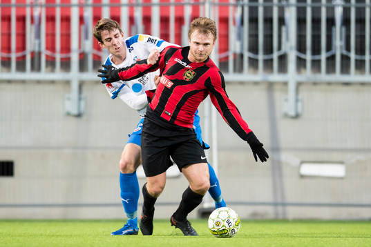 Helsingborgs Adam Eriksson