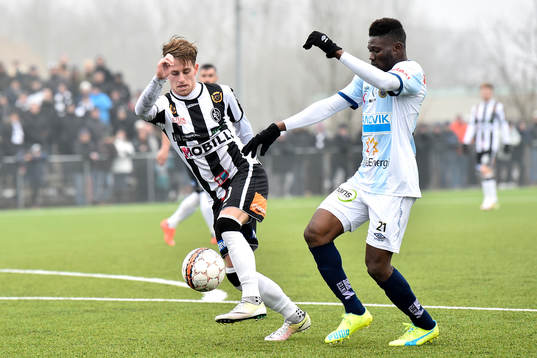 Landskronas Rasmus Alm och Gefles Kwame Bonsu