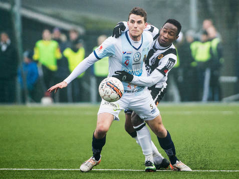 Gefles Jesper Björkman mot Landskronas Sadat Karim