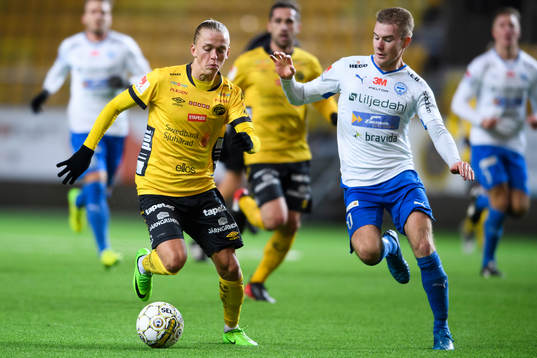 Elfsborgs Jesper Karlsson och Värnamos Freddy Winst