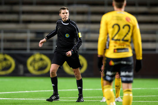 Domare Magnus Lindgren