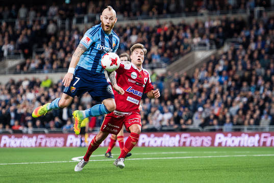 Djurgårdens Magnus Eriksson och Nikola Ladan