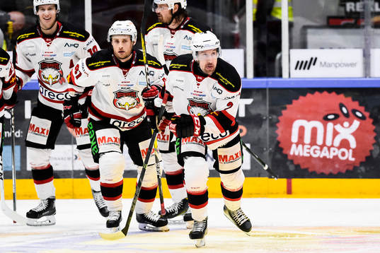 Malmö Redhawks Ilari Filppula och Erik Andersson jublar