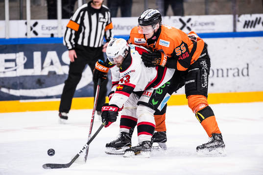 Karlskronas David Printz  och Malmö Redhawks Nichlas Hardt