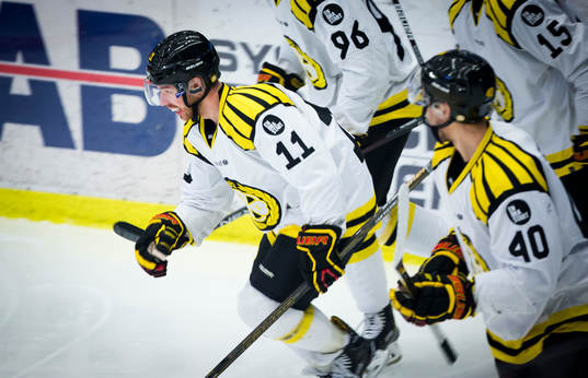 Brynäs Kevin Clark jublar
