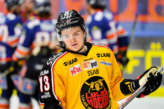 Luleås Julius Junttila deppar