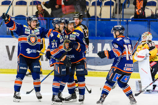 Växjös Olli Palola, Cory Murphy, Robert Rosén och Tuomas