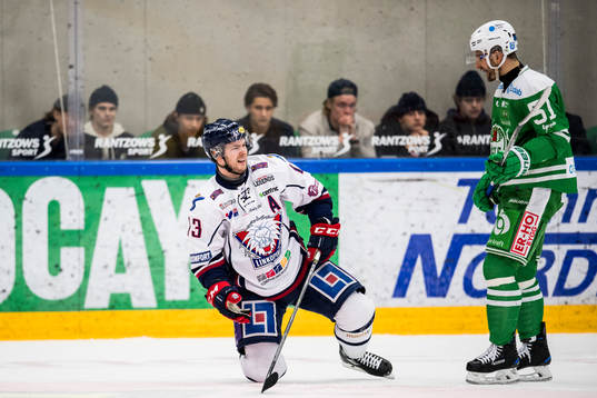 Linköpings Andrew Gordon och Rögles Dominik Granak
