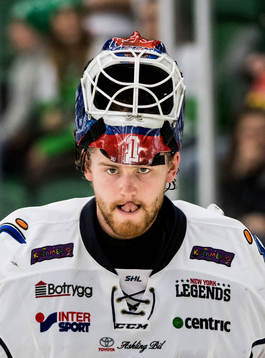 Linköpings målvakt Marcus Högberg deppar