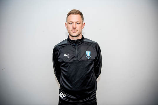 Porträtt på huvudtränaren i Malmö FF, Magnus Pehrsson