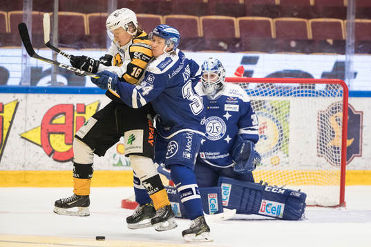 Leksands Olle Alsing och Skellefteås Linus Lindström i