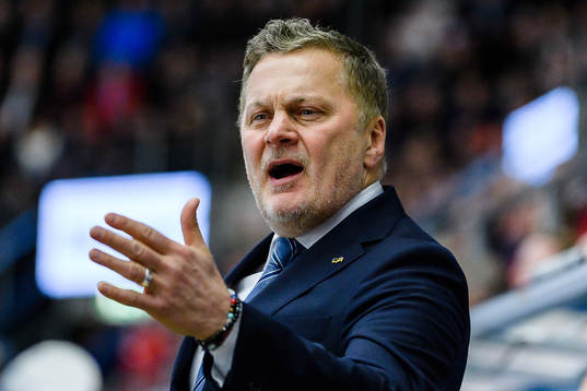 s assisterande tränare Stephan Lundh