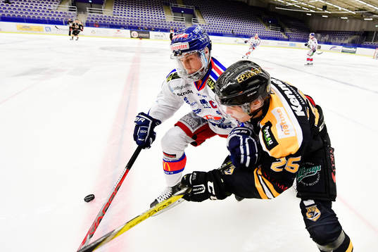 Oskarshamns Jonas Engström och Panterns Patrik Blomberg