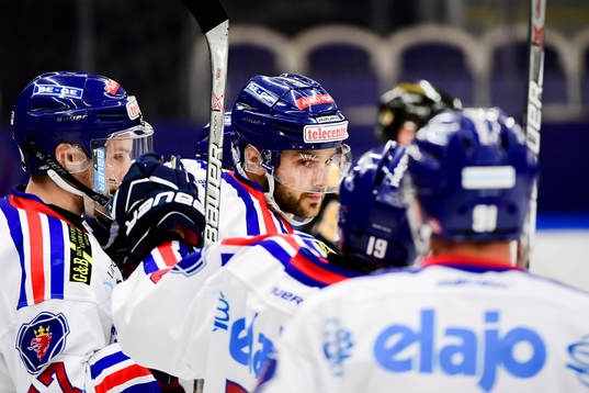 Oskarshamns Joakim Hagelin jublar