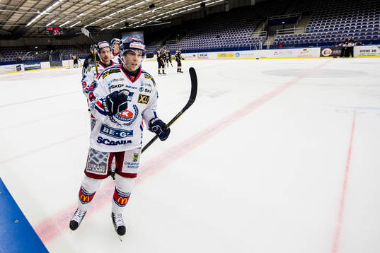 Oskarshamns Fredrik Styrman jublar