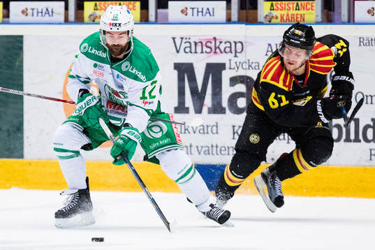Rögles Jack Connolly och Brynäs Juuso Ikonen